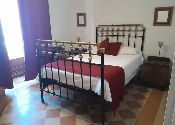 Hostal Puerta Medina Siguenza